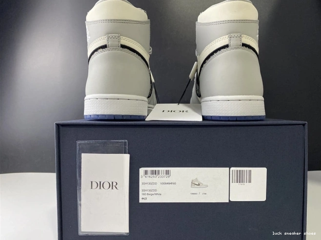 Rep LUCY x High CN8607-002 Jordan (DR box) DR Retro 1 shoe 0714